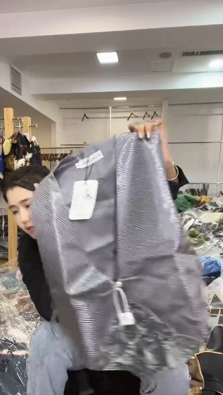 小***珠马甲      3XL码       均码