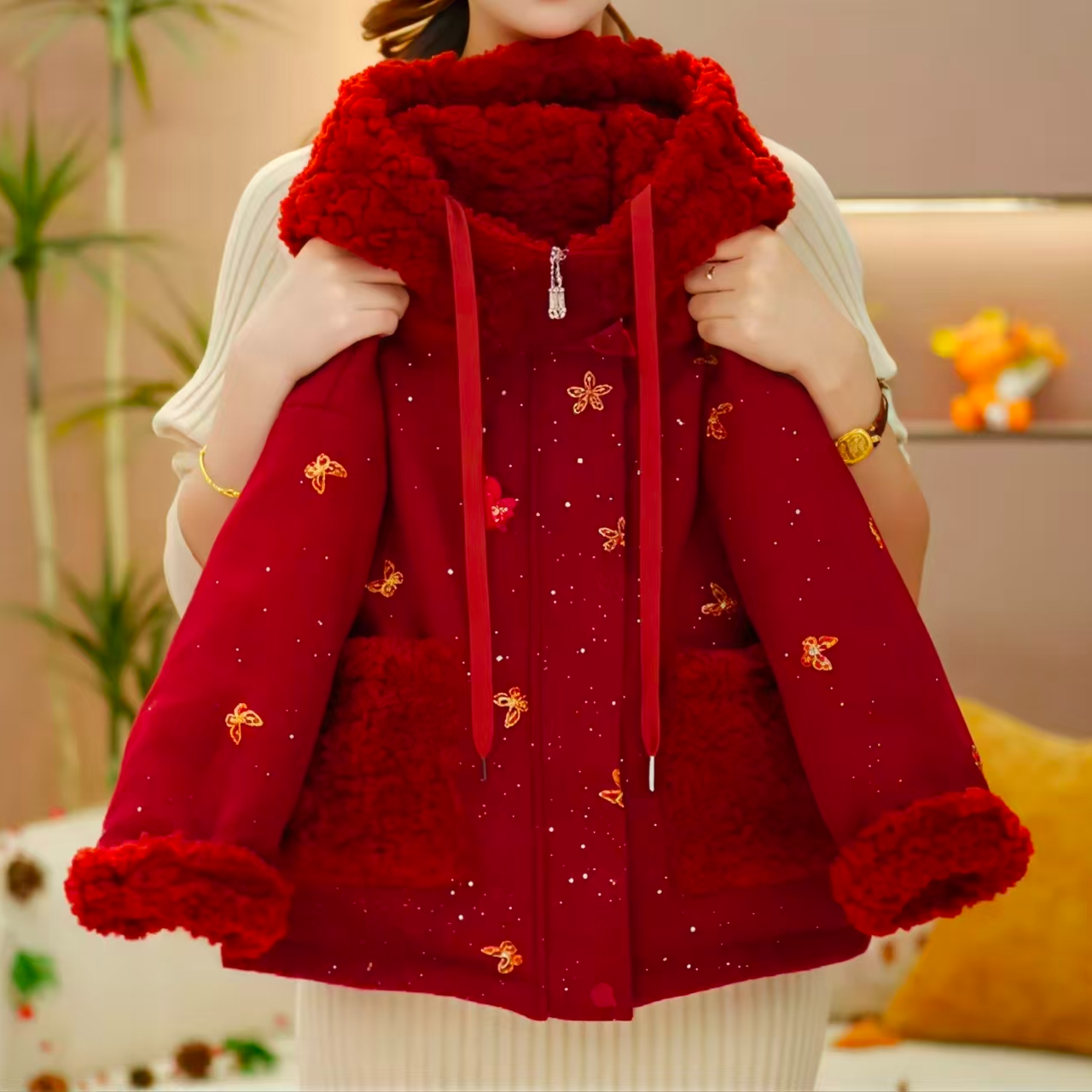 女童双面穿棉服2025年新款中国风连帽红色保暖拜年服冬季加厚加绒