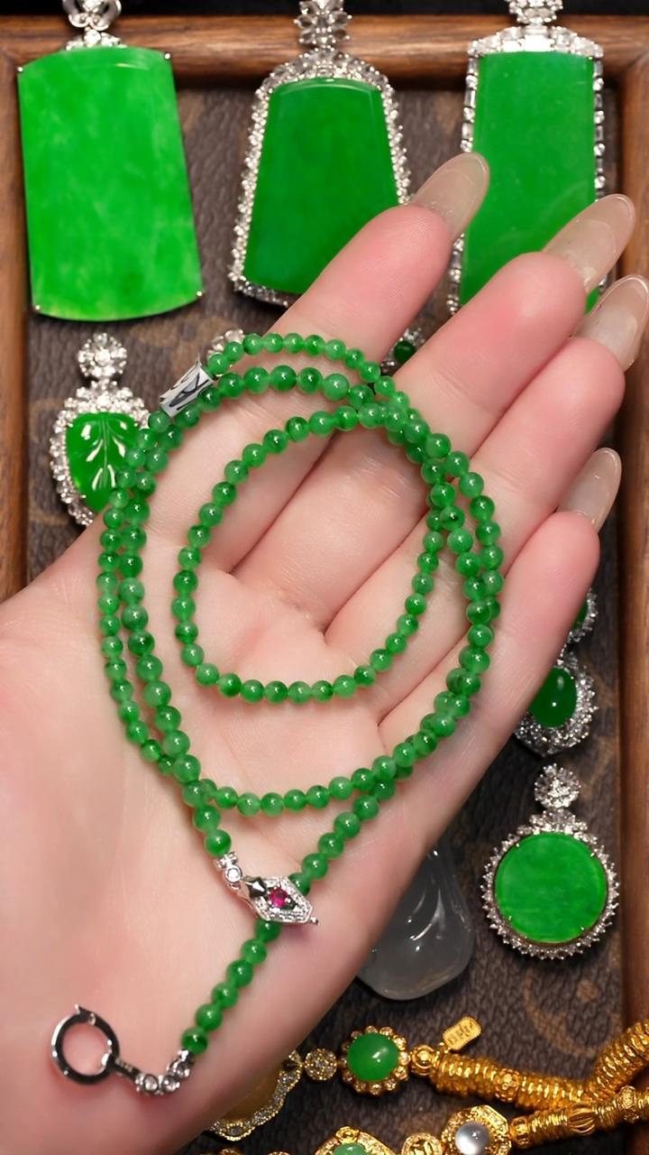 翡翠18K金镶嵌吊坠(不含链)万能链