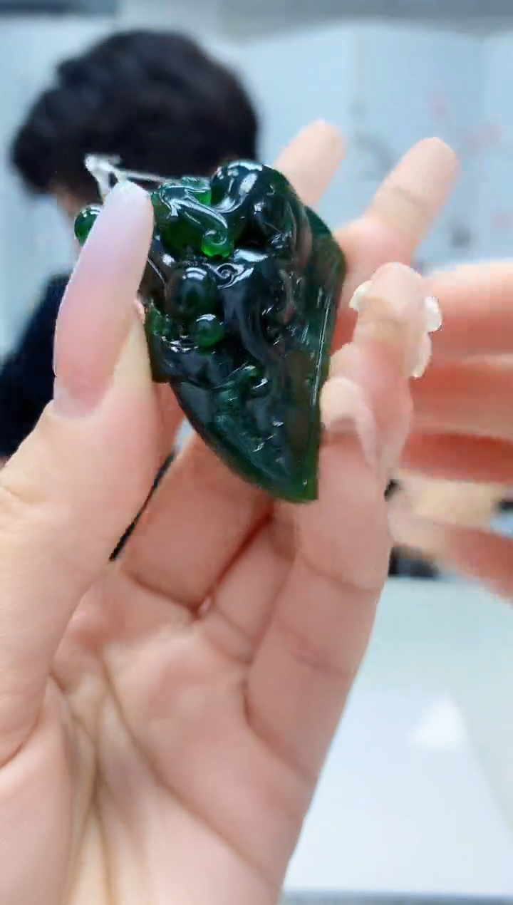 【闪购商品】定制翡翠未镶嵌5145lr-毛货挂件55赠珠链