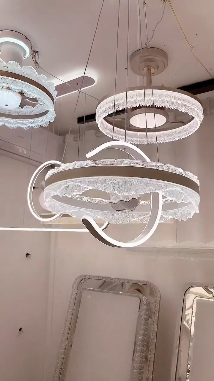 无***。吸顶灯餐厅吊灯