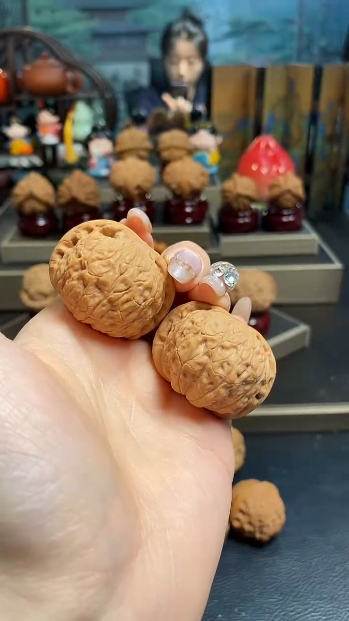 【闪购商品】文玩核桃吊坠D676乾隆磨40