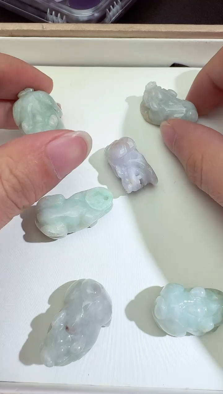 【闪购商品】翡翠颈饰未镶嵌吊坠-多样性发货只发一件