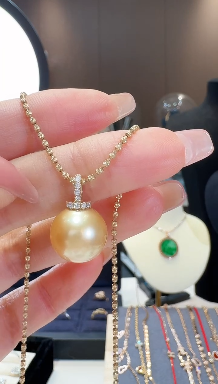 【闪购商品】海水珍珠单吊坠18K金镶嵌奶嘴款金珠单吊坠不含链