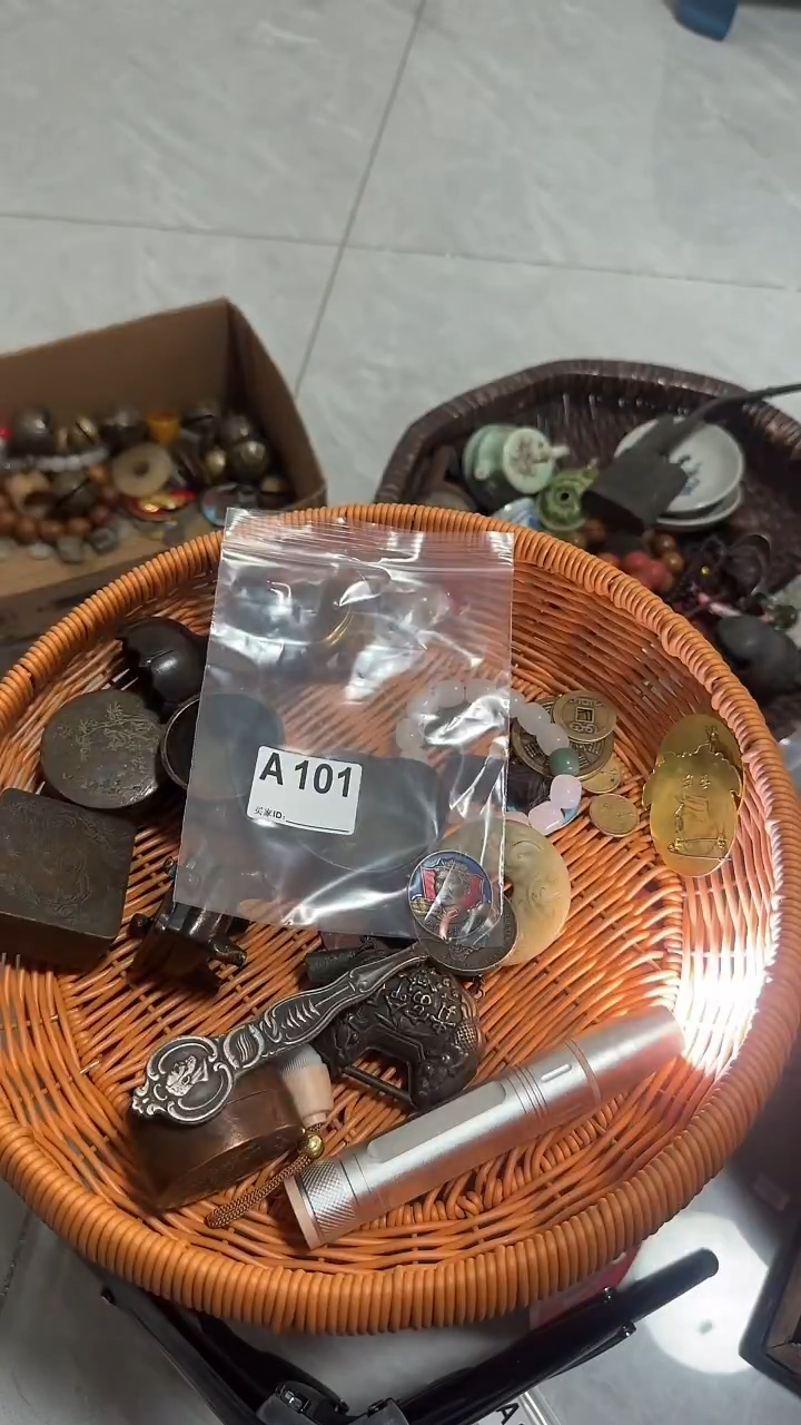 心**海秒拍秒付闪购瓷器铜件