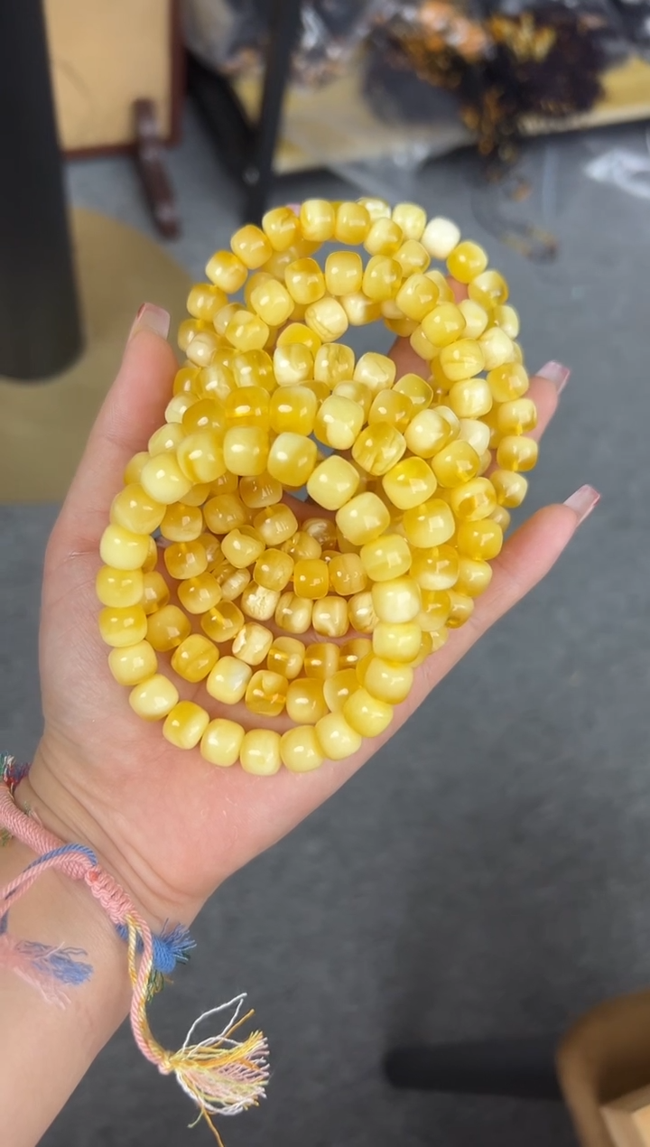 【闪购商品】琥珀裸石未镶嵌蜜蜡手串多样性发一条