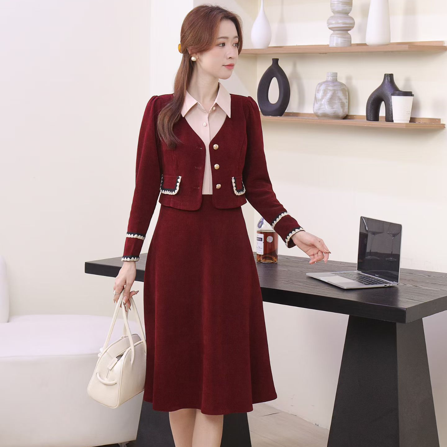 【纤嫚】 假两件复古流行小香风减龄时尚Polo领长袖修身显瘦连衣裙