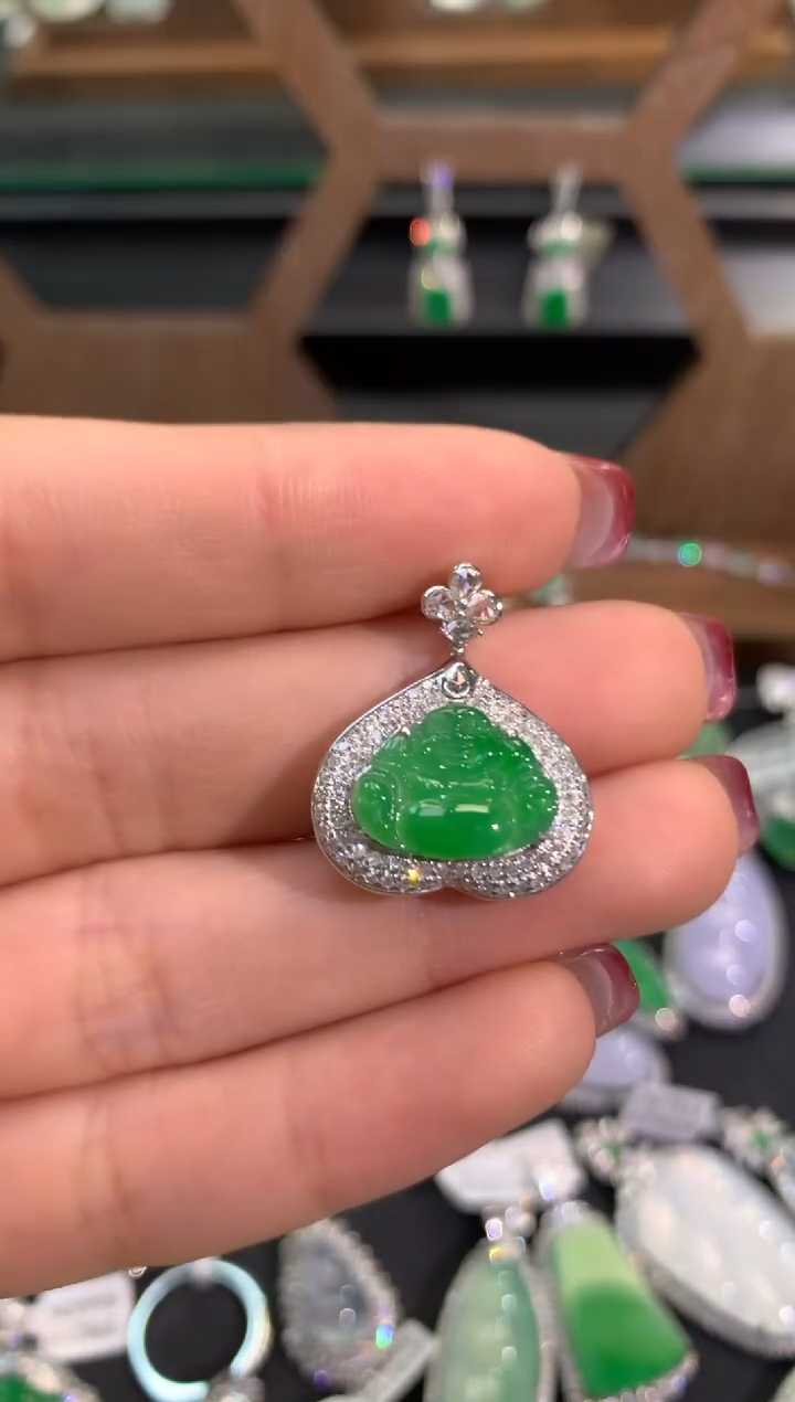 【闪购商品】翡翠吊坠(不含链)18K金镶嵌吊坠