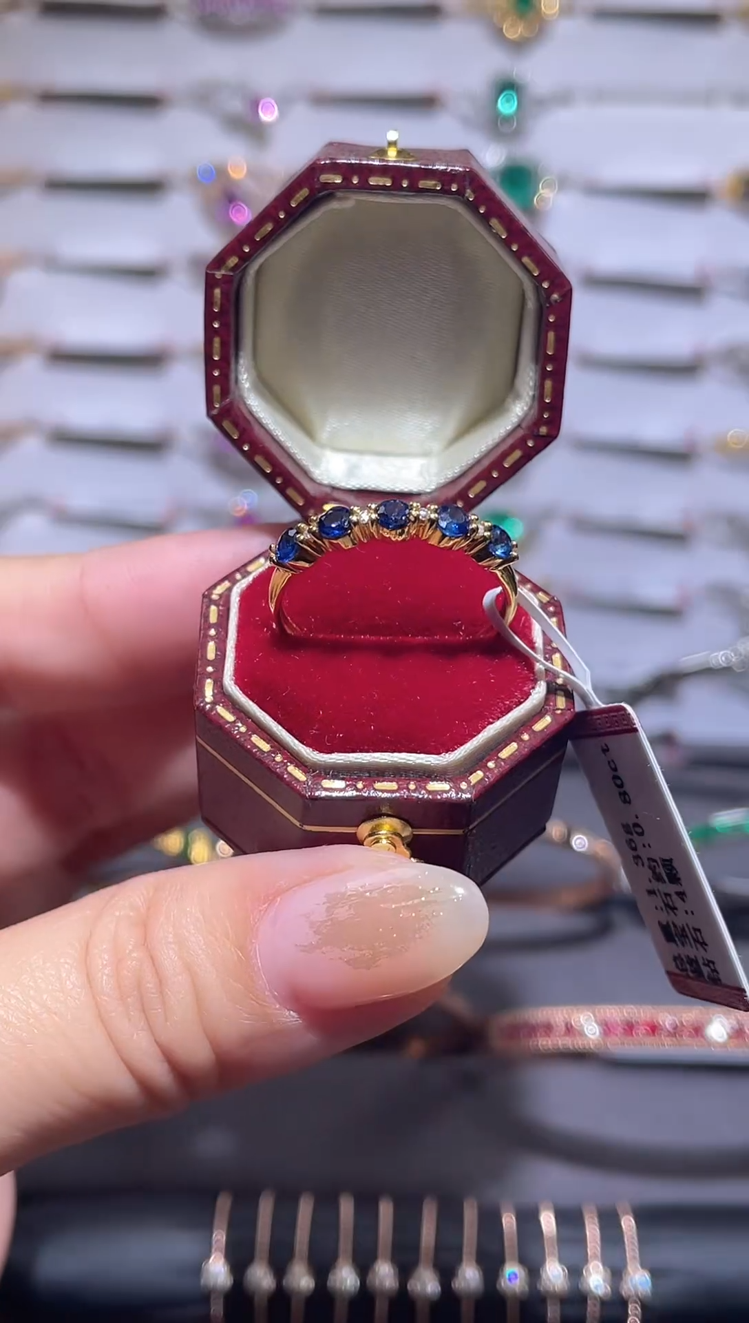 【闪购商品】蓝宝石戒指18K金镶嵌18K金镶嵌蓝宝石戒指