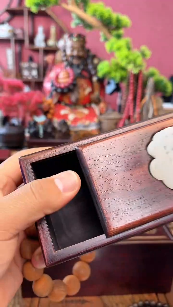 【闪购商品】木中之王83-黄奇刻心j妍妍批发