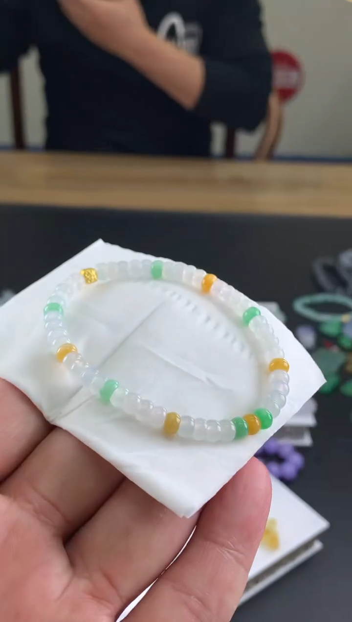 【闪购商品】定制翡翠未镶嵌手串