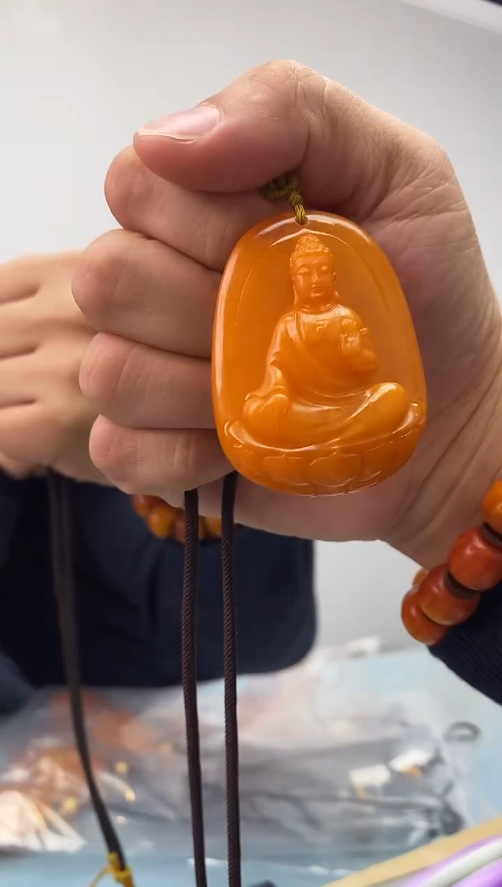 琥珀未镶嵌珠宝奇石假一罚十阿弥陀佛，多样性发一件021