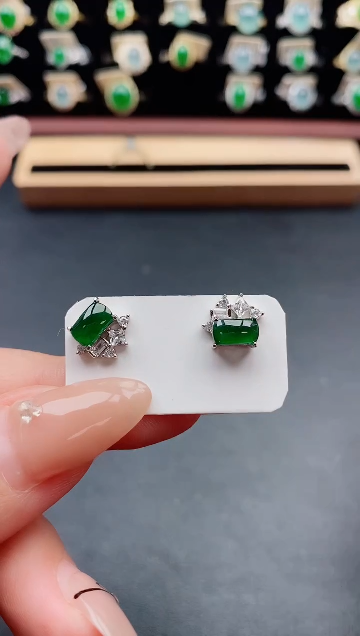 银S925镶嵌戒指翡翠1