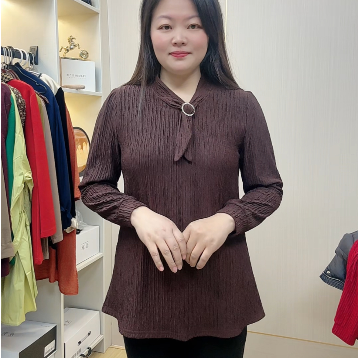 25年春装新款长袖T恤女时尚洋气宽松大码妈妈装春秋打底衫上衣服