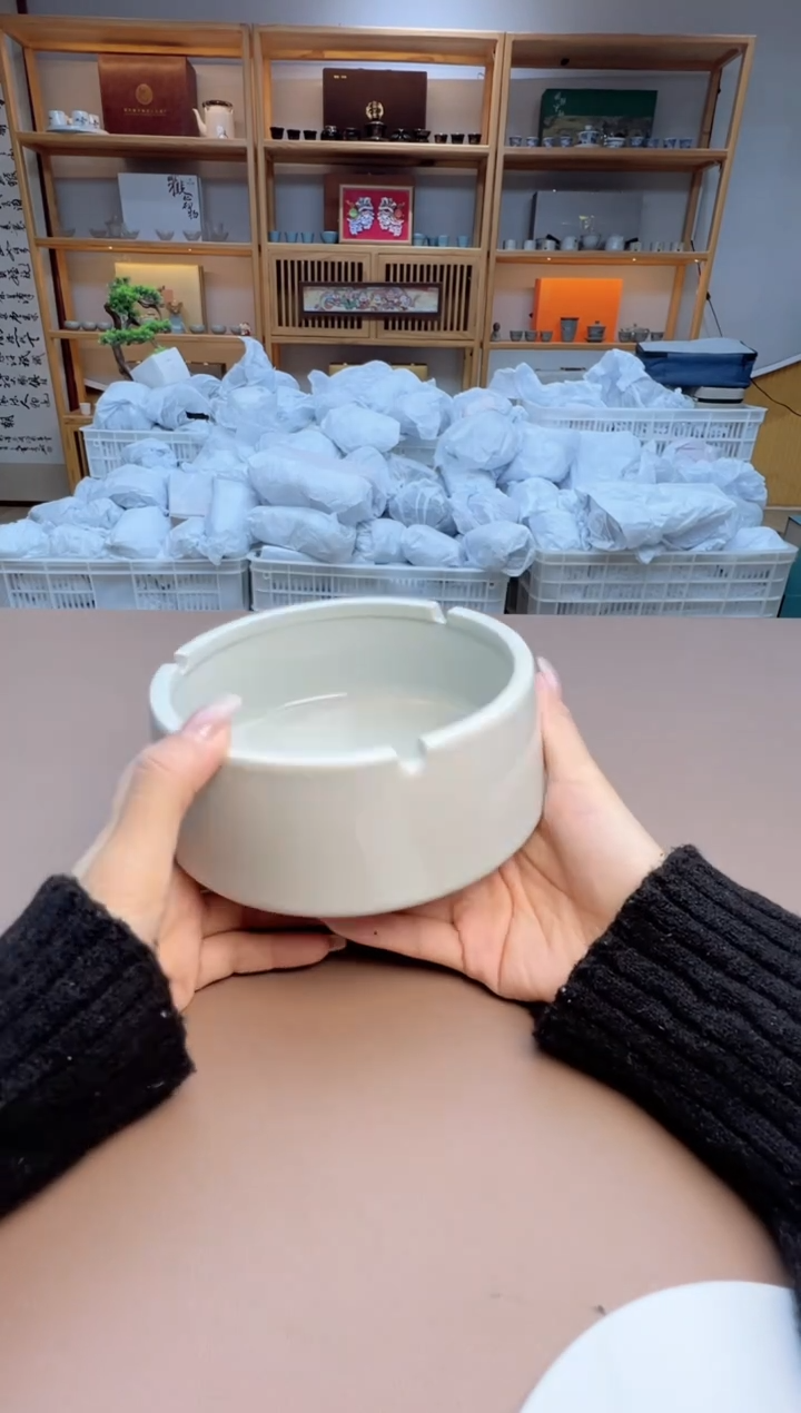 【闪购商品】摆件瓷制品S1111111111111