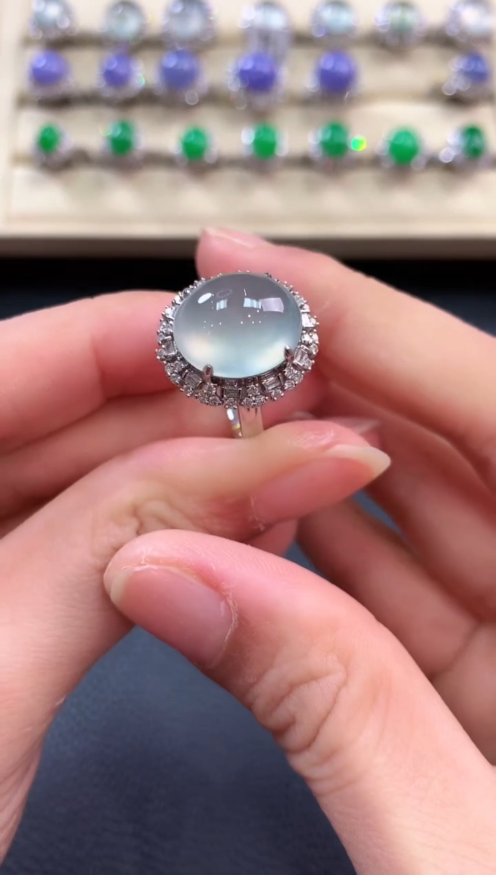 【闪购商品】翡翠戒指18K金镶嵌b203       