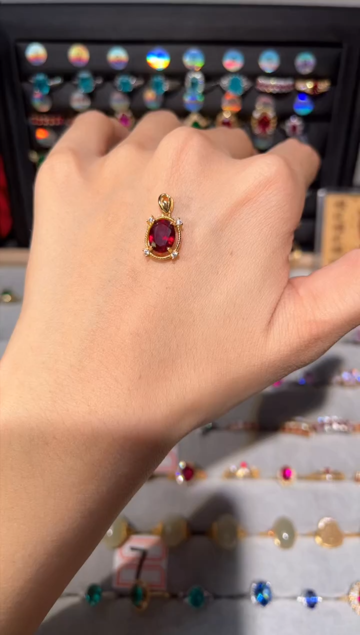 【闪购商品】红宝石吊坠(不含链)银S925镶嵌0000