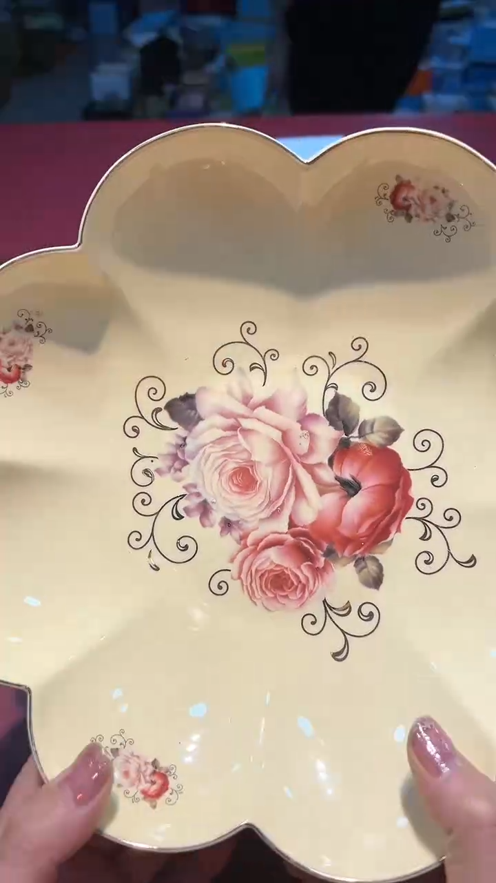 【闪购商品】瓷片锅碗瓢盆一件不剩