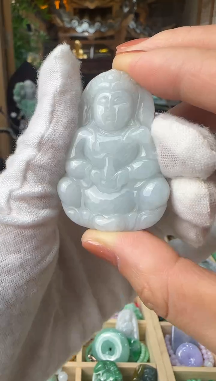 颈饰未镶嵌翡翠吊坠