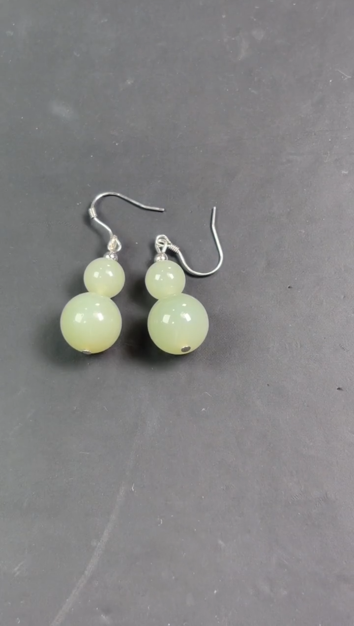 【闪购商品】和田玉耳饰未镶嵌且末微色差近矿