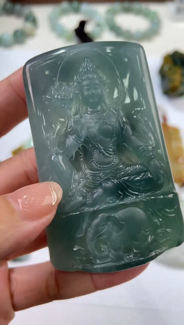 【闪购商品】翡翠未镶嵌挂件289662   