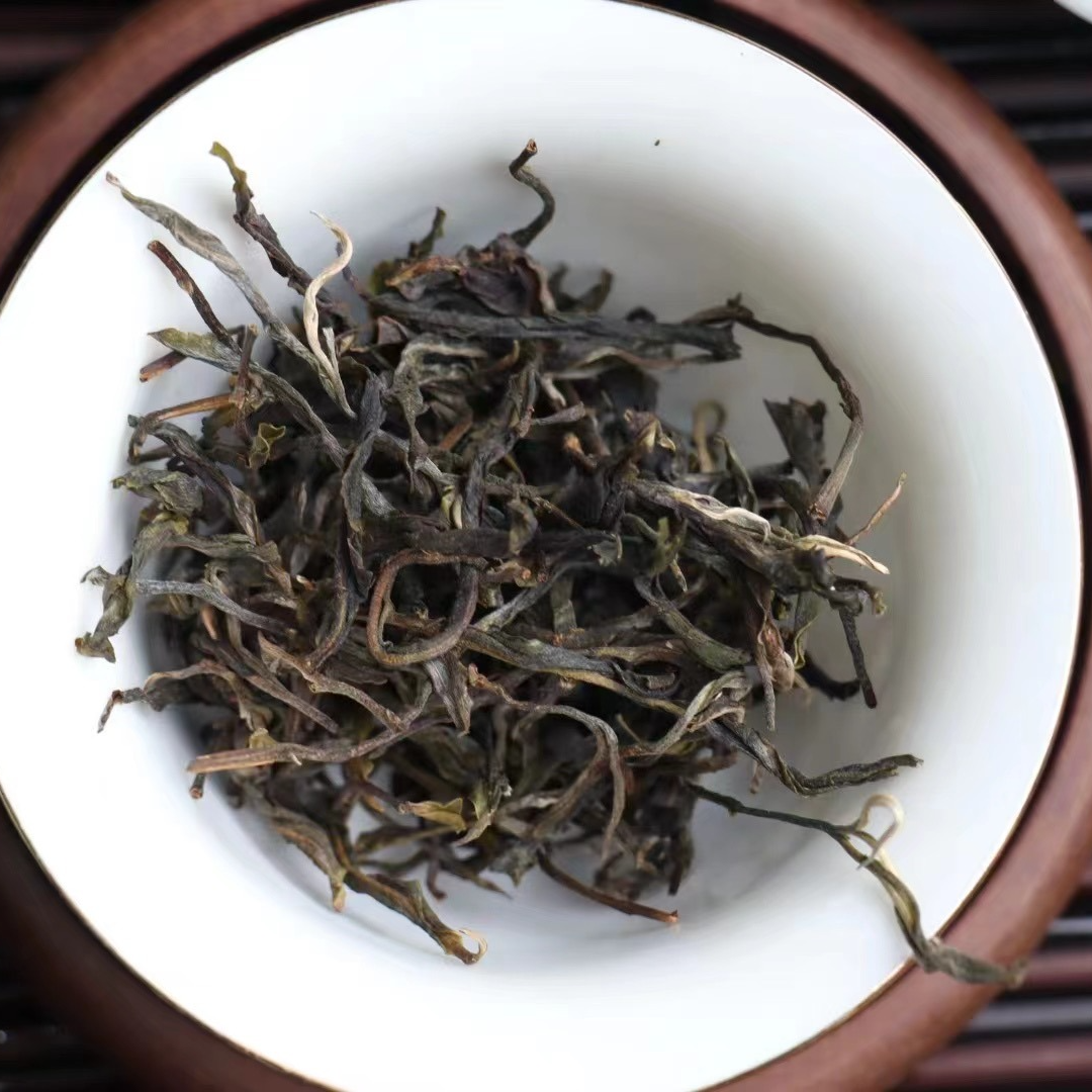 2025年麻黑挑采头春古树50g/罐散茶 普洱茶生茶（头春头采）