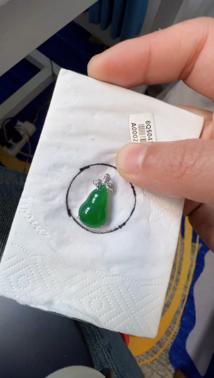 【闪购商品】定制翡翠18K金镶嵌5980元