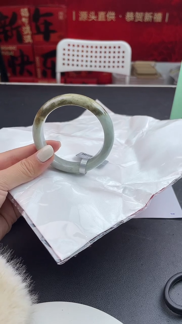 【闪购商品】翡翠手镯未镶嵌翡翠手镯