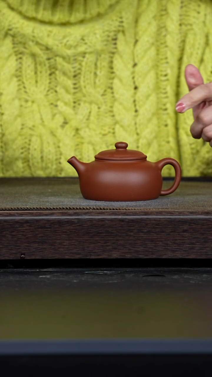 【闪购商品】紫砂茶壶微瑕老紫泥隐圆