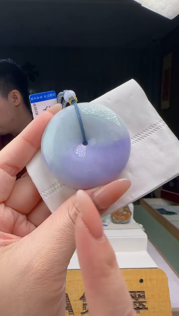 【闪购商品】翡翠吊坠(不含链)未镶嵌YJ@@960Q3J11741