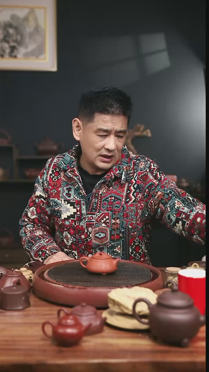 茶壶紫砂开**我大红泥景州石瓢刻绘200CC