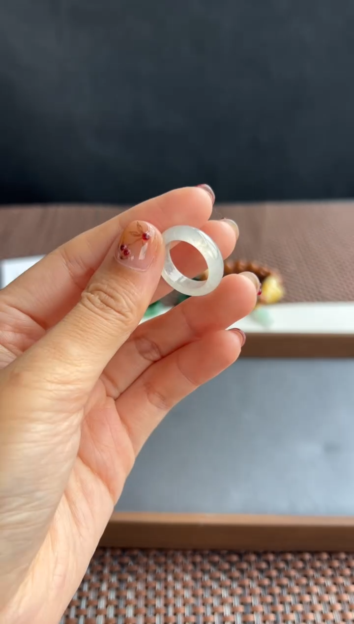 颈饰未镶嵌翡翠402号买断12