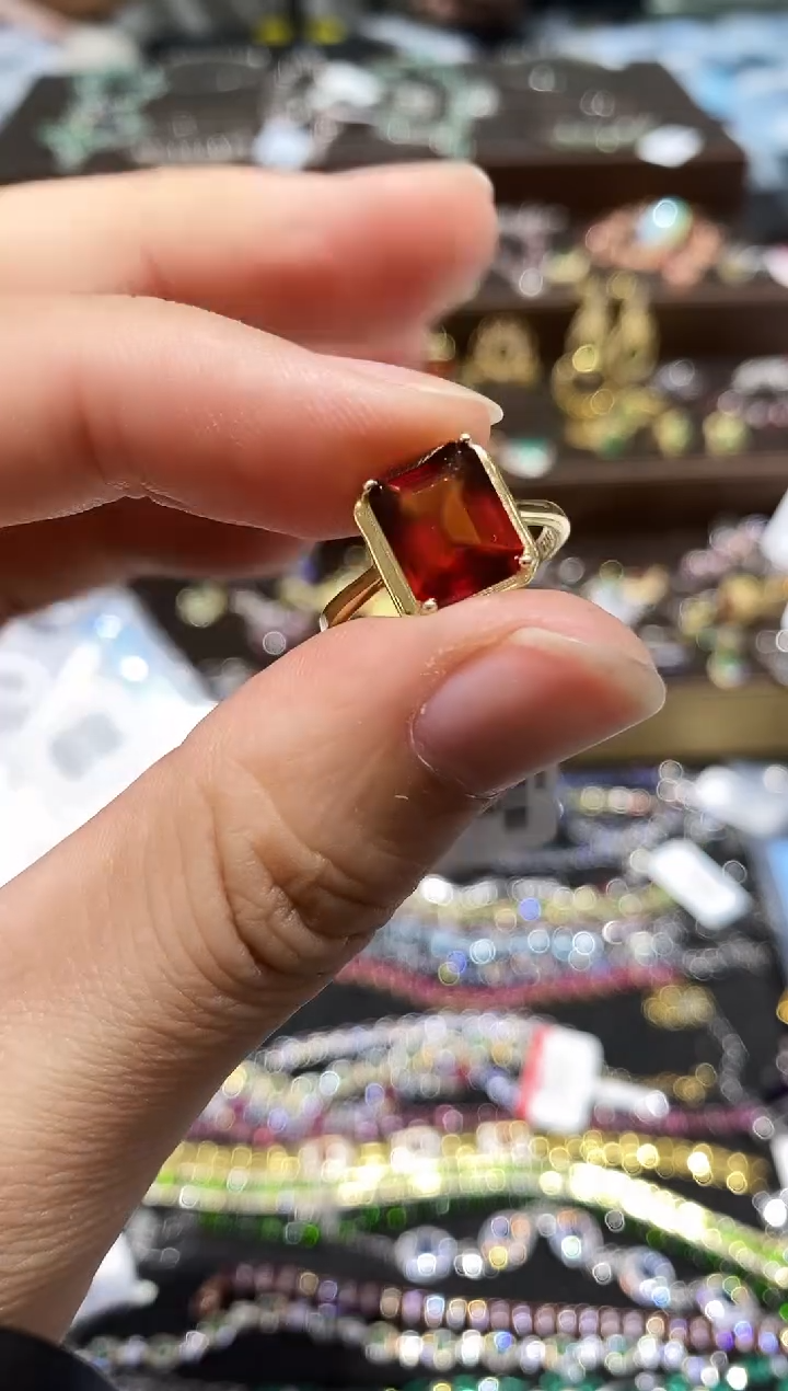 【闪购商品】石榴石戒指银S925镶嵌戒指