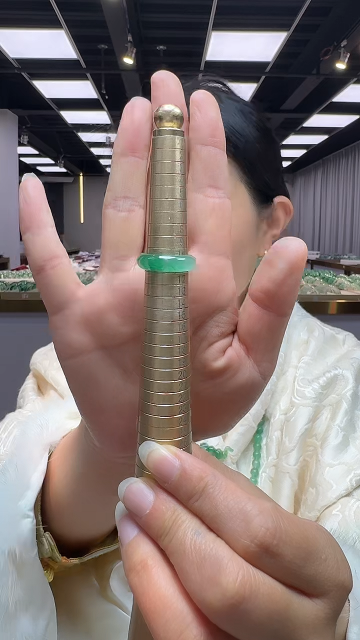 【闪购商品】石英质玉戒指未镶嵌戒指