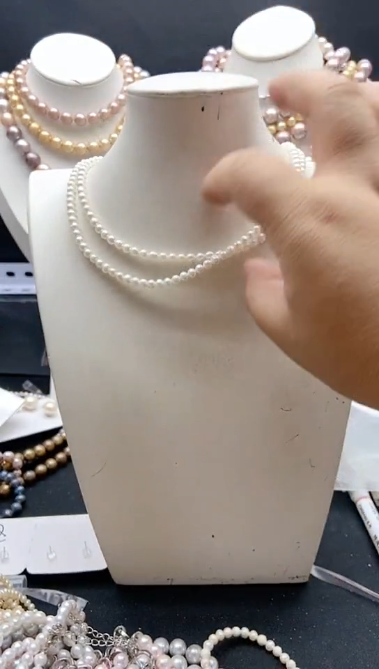 淡水珍珠未镶嵌颈饰1