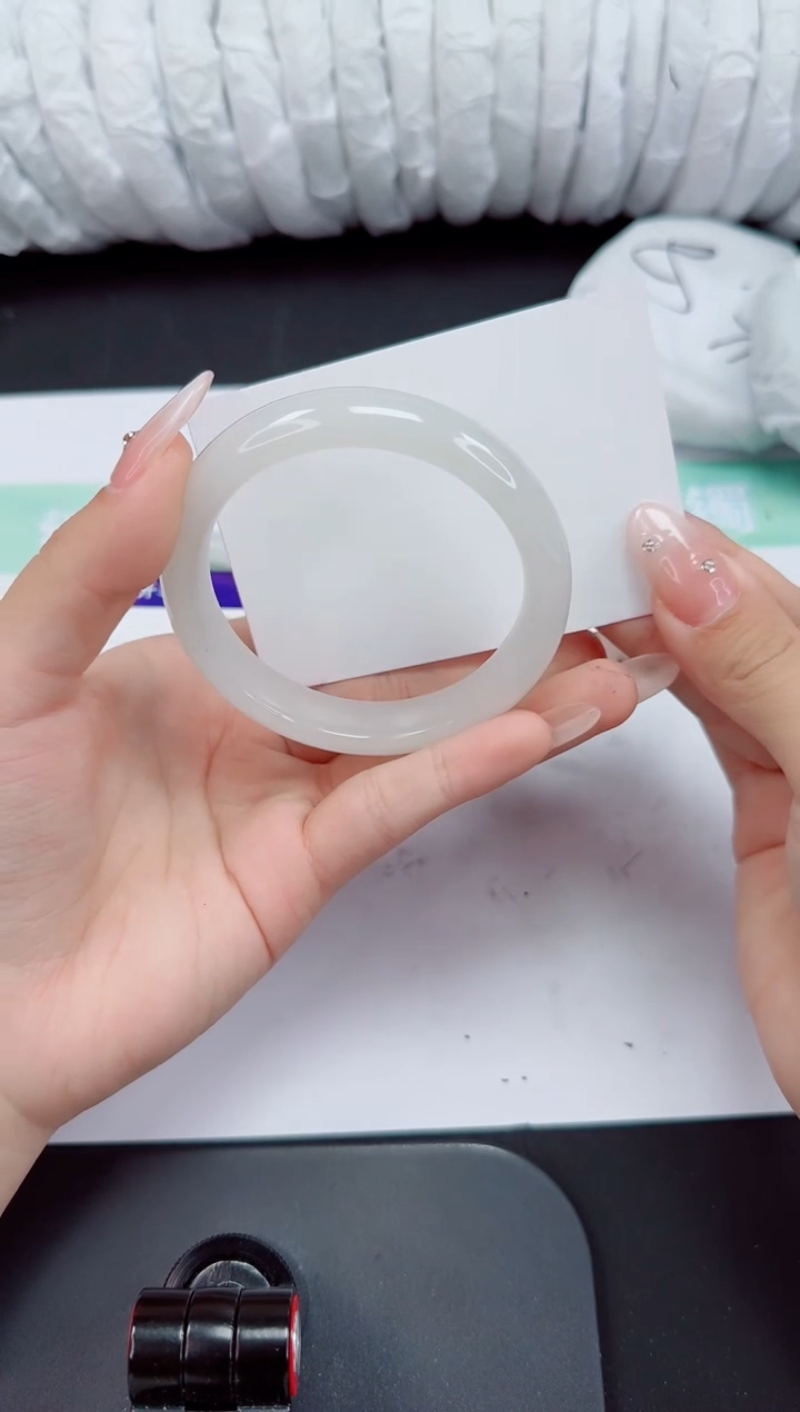 石英岩玉手镯未镶嵌231-56/57