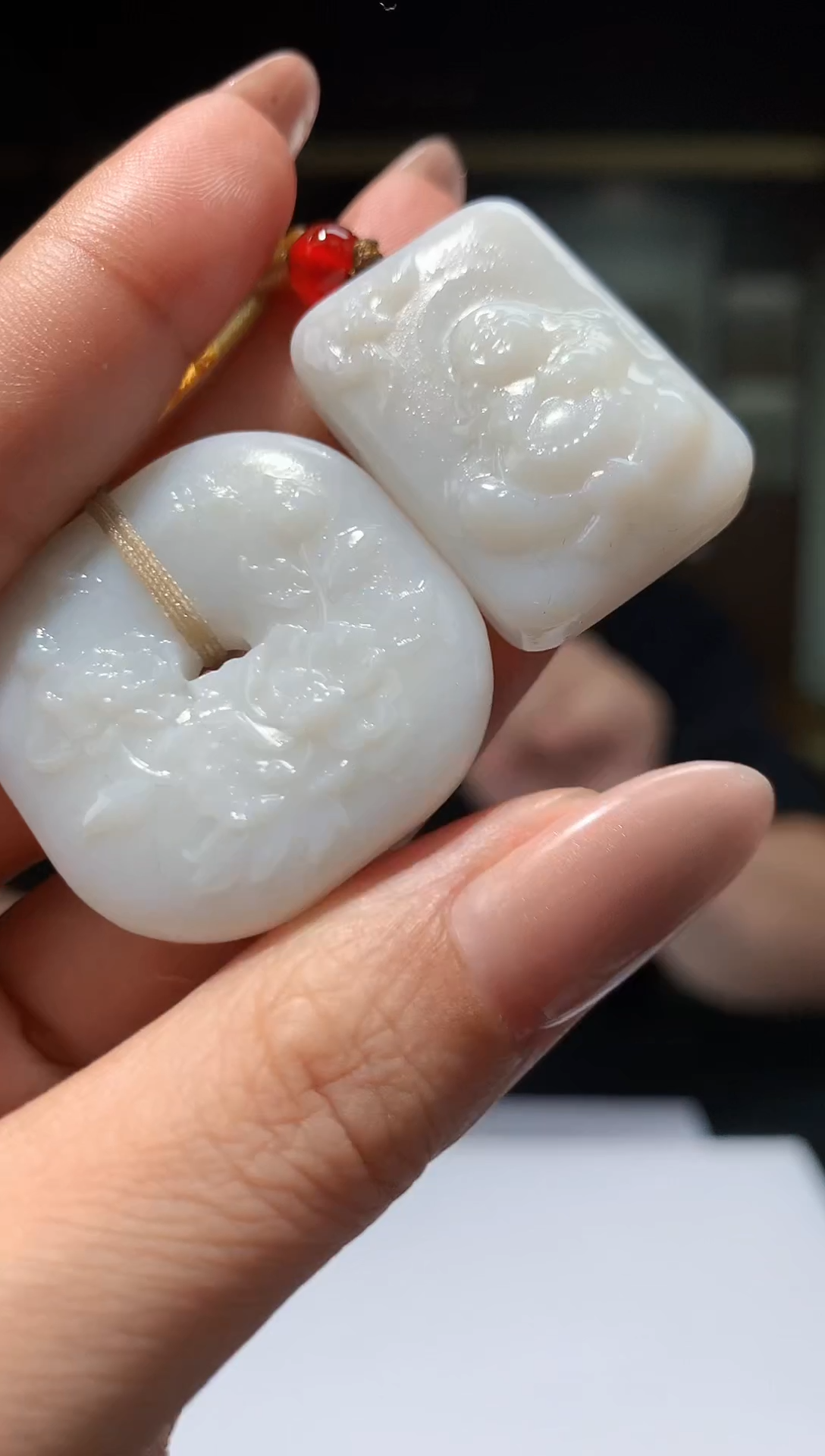 和田玉未镶嵌吊坠(不含链)Boss阳天然和田玉（拍一发一）