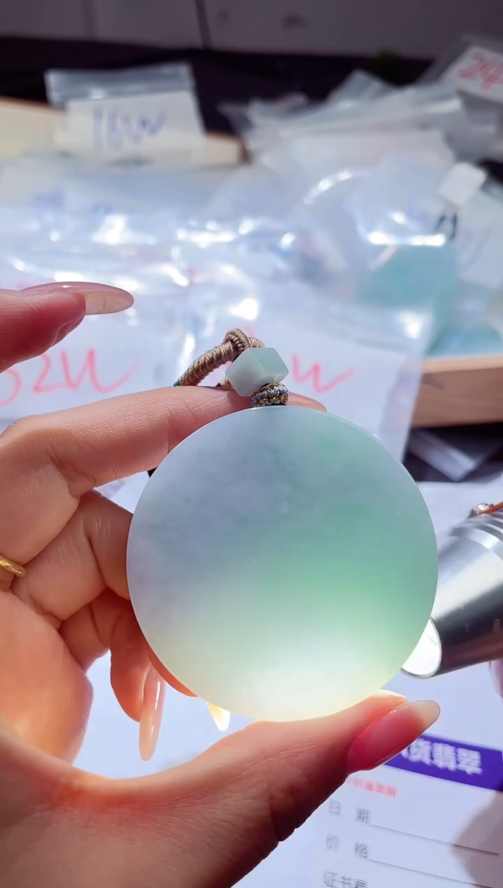 颈饰未镶嵌翡翠000001161