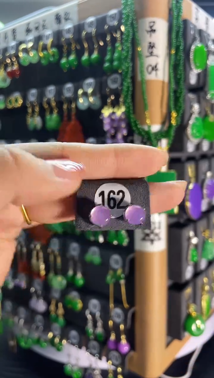 【闪购商品】翡翠耳饰银S925镶嵌162...