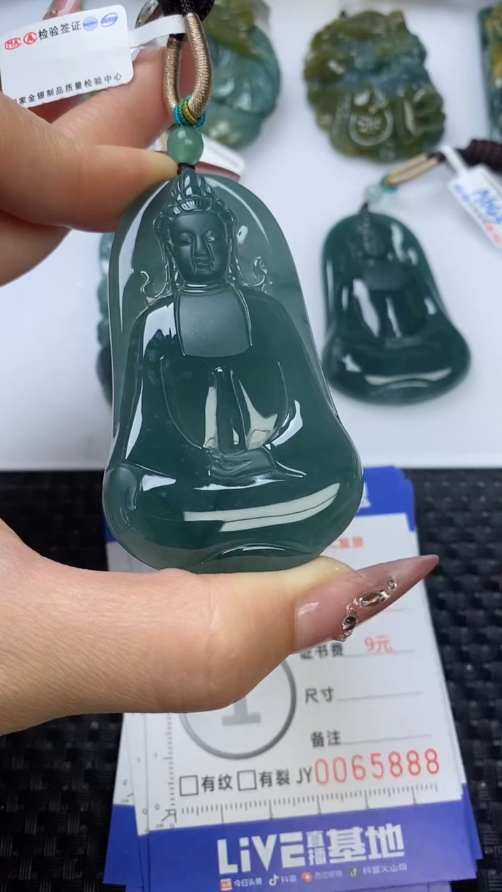 【闪购商品】翡翠颈饰未镶嵌111111111111111111