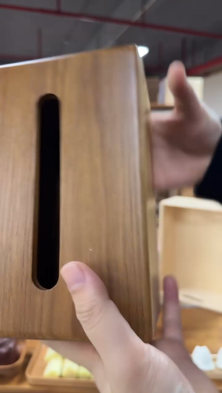 木醒****媚缅甸柚木纸巾盒