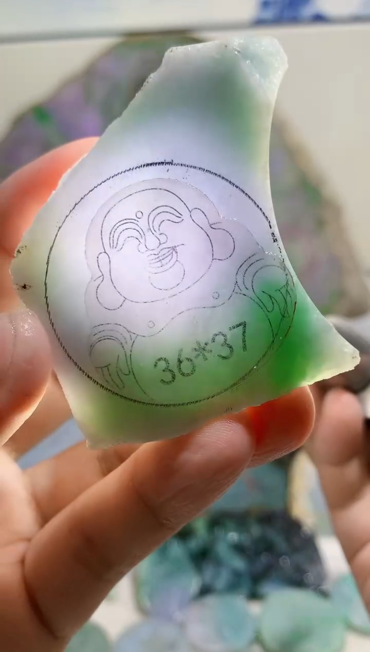 裸石翡翠美****忆0蒙0翡翠珠宝91