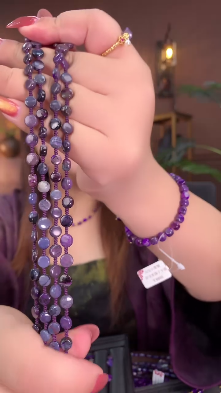 未镶嵌苏纪石（舒俱来）腰链.