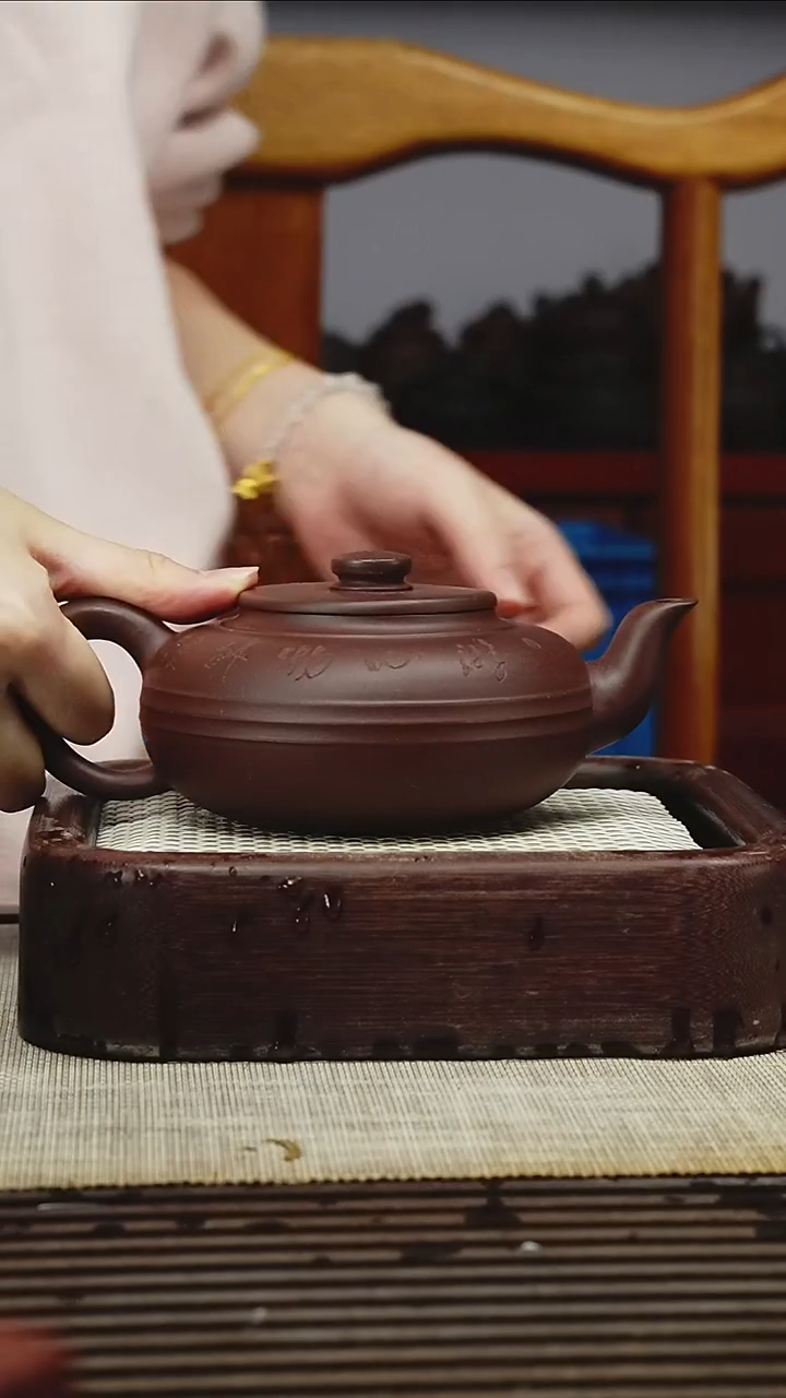 茶壶紫砂410CC  