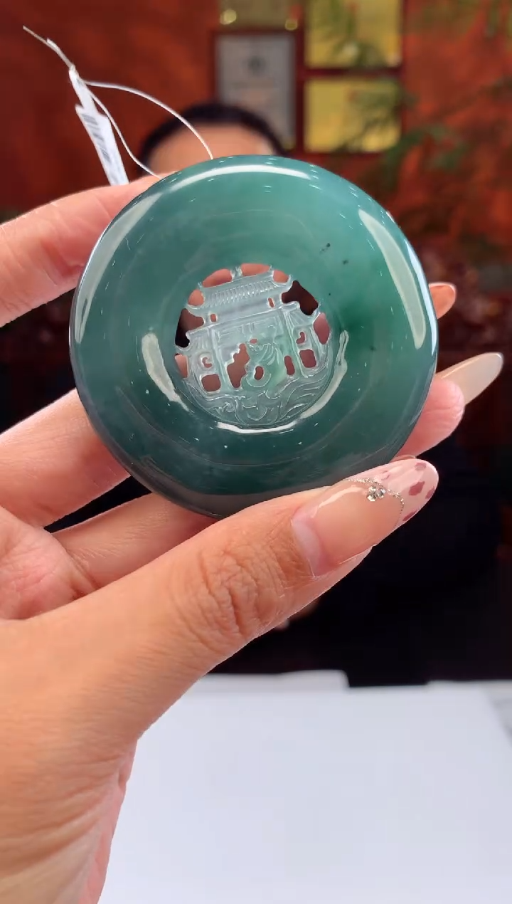 【闪购商品】定制翡翠未镶嵌挂件发货（拍一发一）