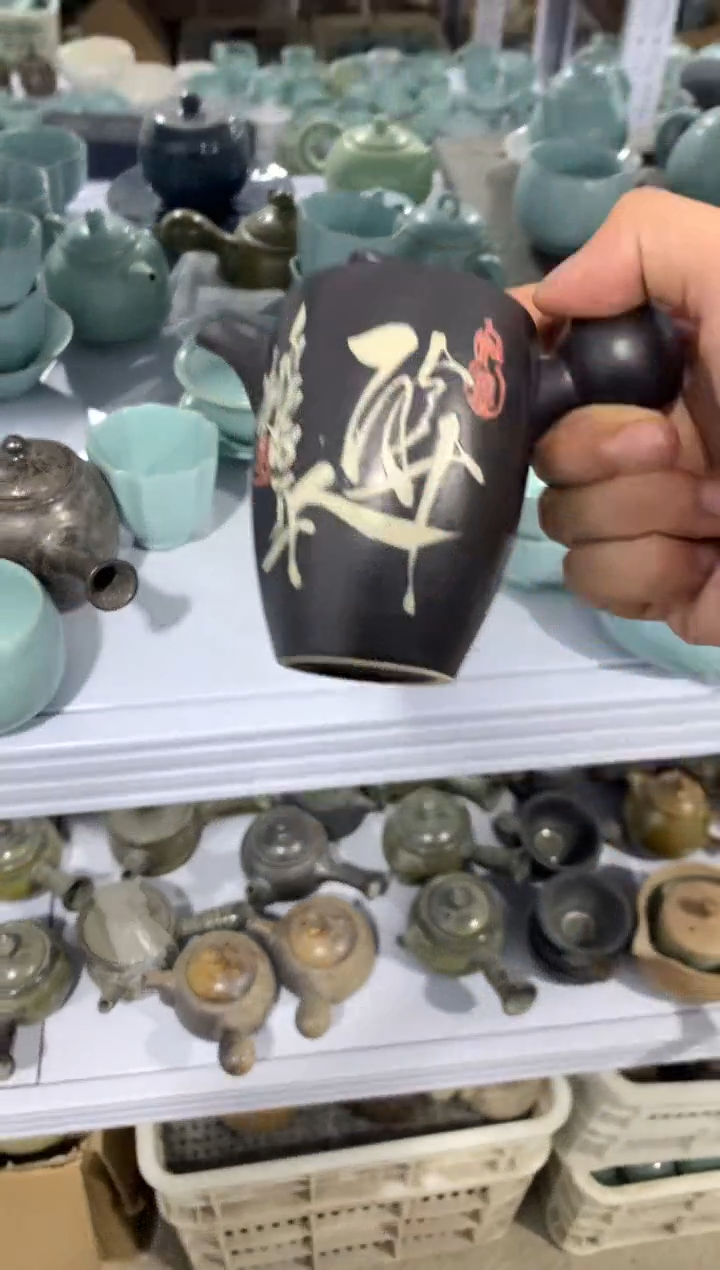 茶壶、盖碗、主人杯、客杯（轻轻微瑕介意勿拍）