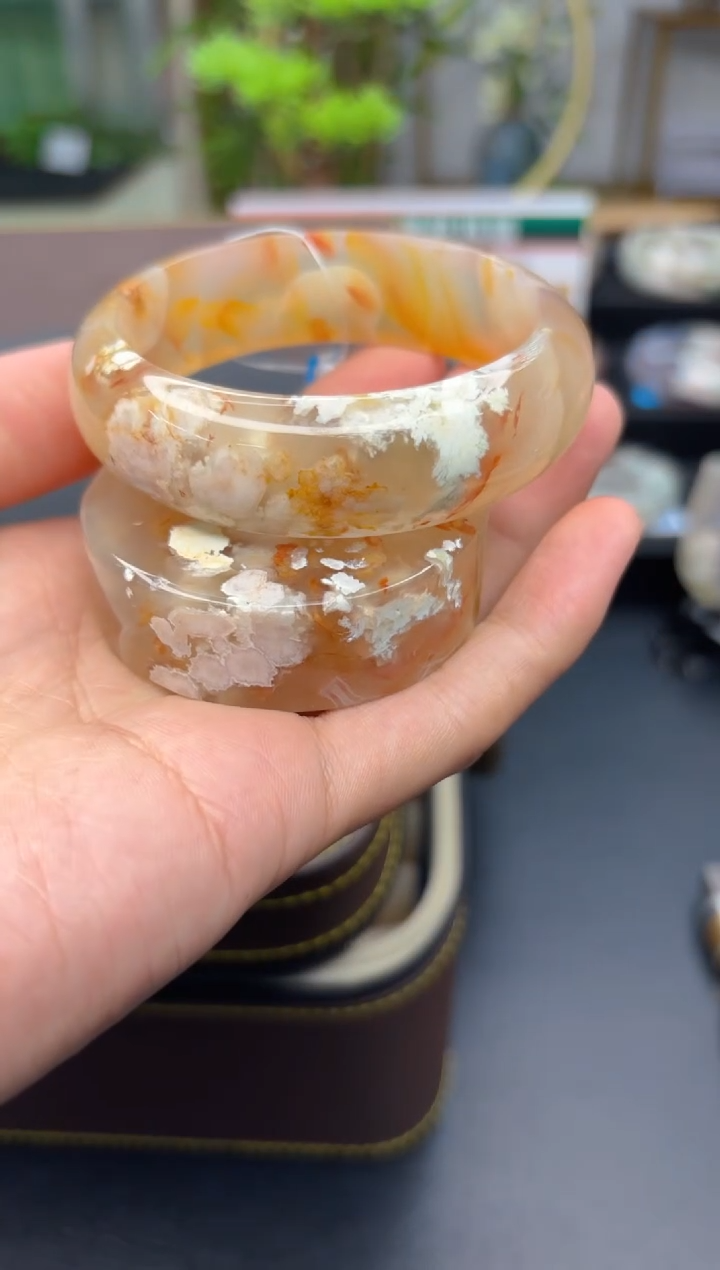 【闪购商品】石英质玉手镯未镶嵌C512(58圈赠送镯心)