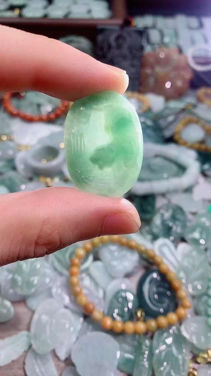 吊坠(不含链)未镶嵌翡翠天然A货翡翠（不含链）