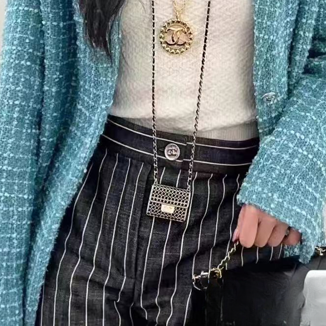 99新 Chanel/香奈儿 20P竖条纹皮短裤38码腰围74