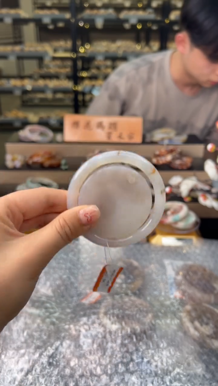 石英质玉未镶嵌手镯56圈口（赠送镯心）11088